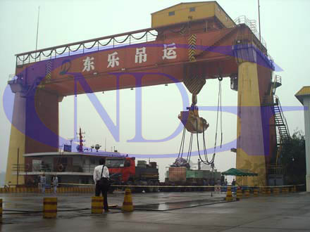 知名企業(yè)鋼絲繩無損探傷現場